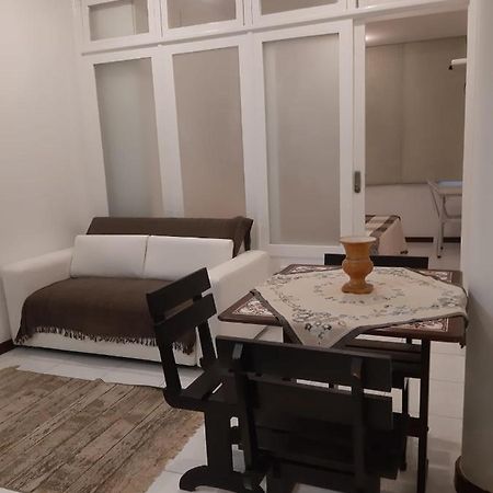 Copacabana, 1 Quarto Vista Mar Confortavel 100M Da Praia Rio de Janeiro Buitenkant foto