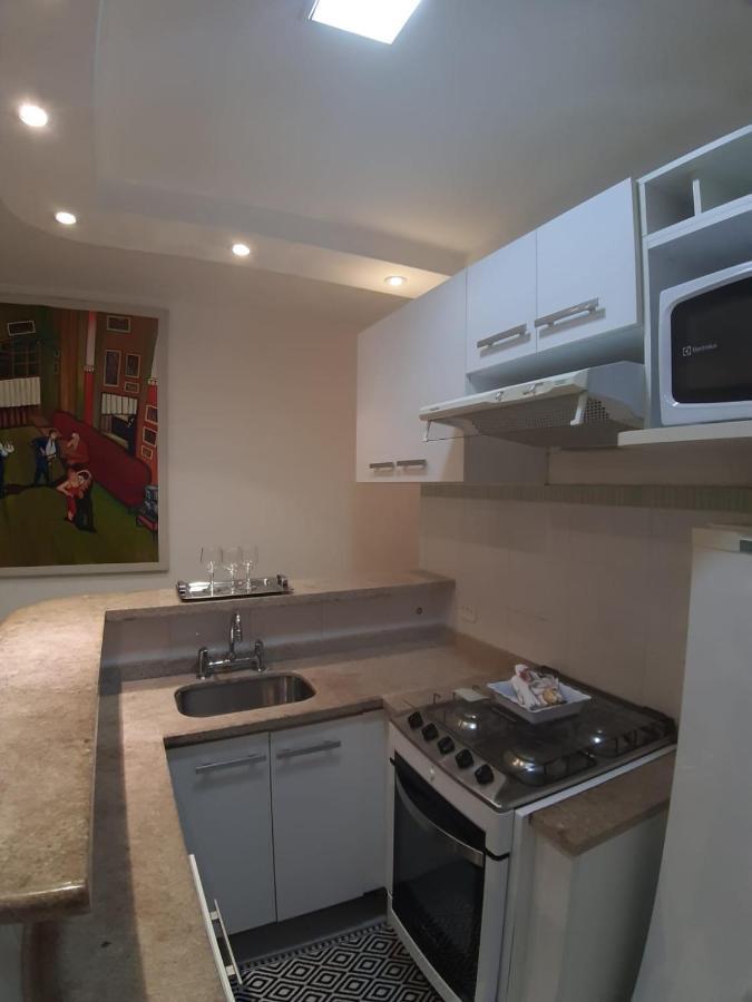 Copacabana, 1 Quarto Vista Mar Confortavel 100M Da Praia Rio de Janeiro Buitenkant foto